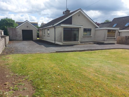 4 bedroom detached bungalow Athlumney Navan Co. Meath C15 YY0E