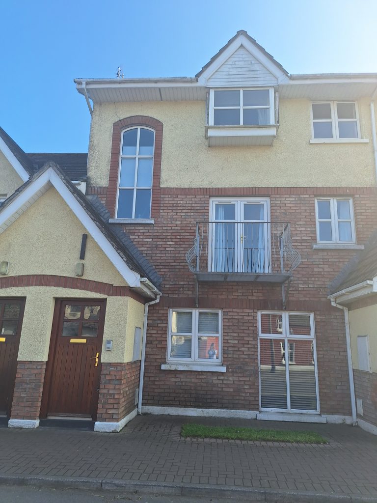 131 Clonmore, Hale St, Ardee, Co. Louth A92 H977